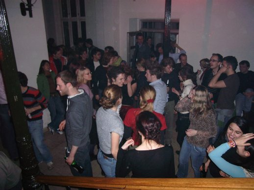 Party2thumb